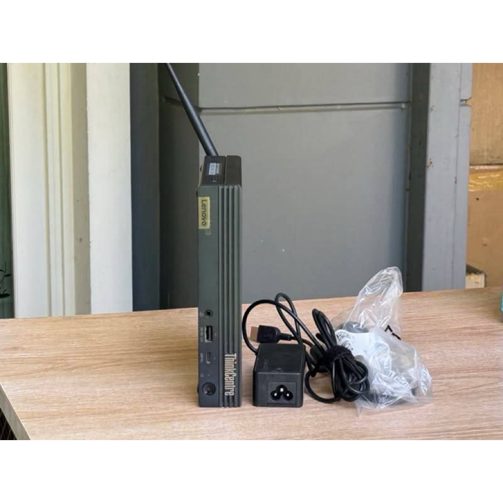 Lenovo Thinkcentre M70q  G2 Tiny  i5-11500T SSD 512GB M2 RAM16GB Win 11 Pro มี WiFi สินค้ามือสอง