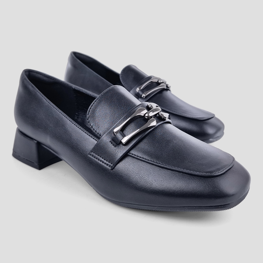 ST.JAMES รองเท้าคัทชูหนัง PU / รองเท้าส้นเตี้ย ส้น 3 ซม. รุ่น SABLE สี BLACK | รองเท้า ผู้หญิง