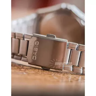 นาฬิกาข้อมือผู้ชาย สายสเตนเลส STANDARD MTP-1239D