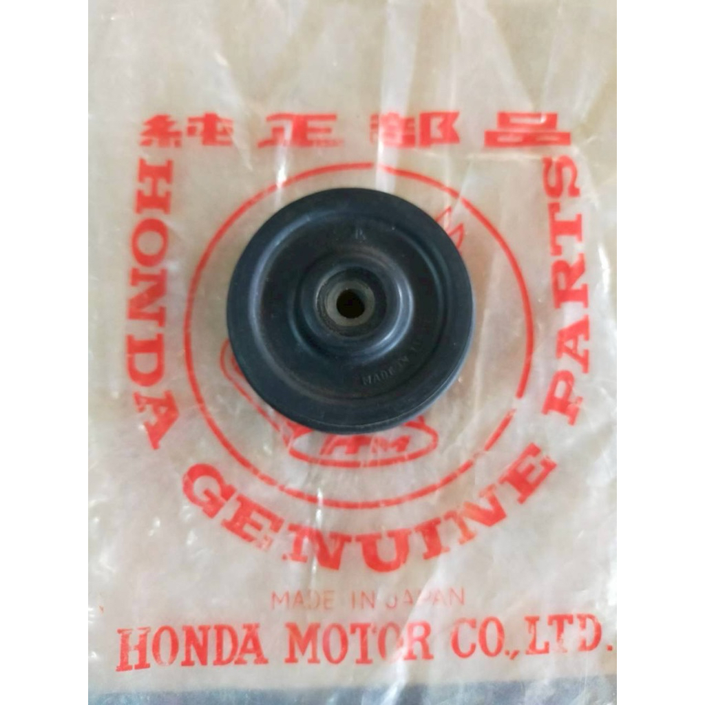 ยางกลิ้งโซ่ราวลิ้น Honda CD125E CD125A SS125 แท้ใหม่ Made in japan