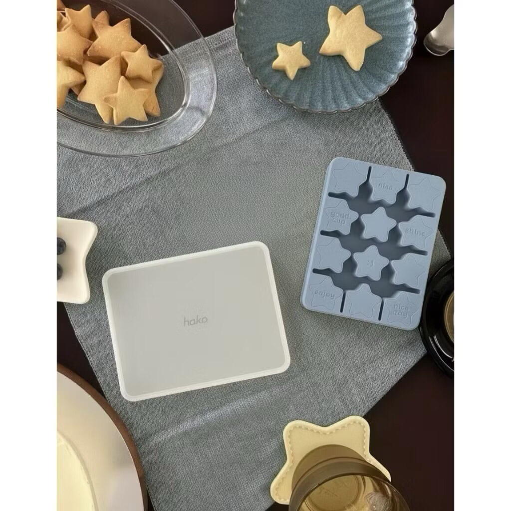 (พร้อมส่ง) Hako Silicone Ice Tray Star 💫 สีฟ้า สีชมพู พร้อมฝา food grade 💗💘