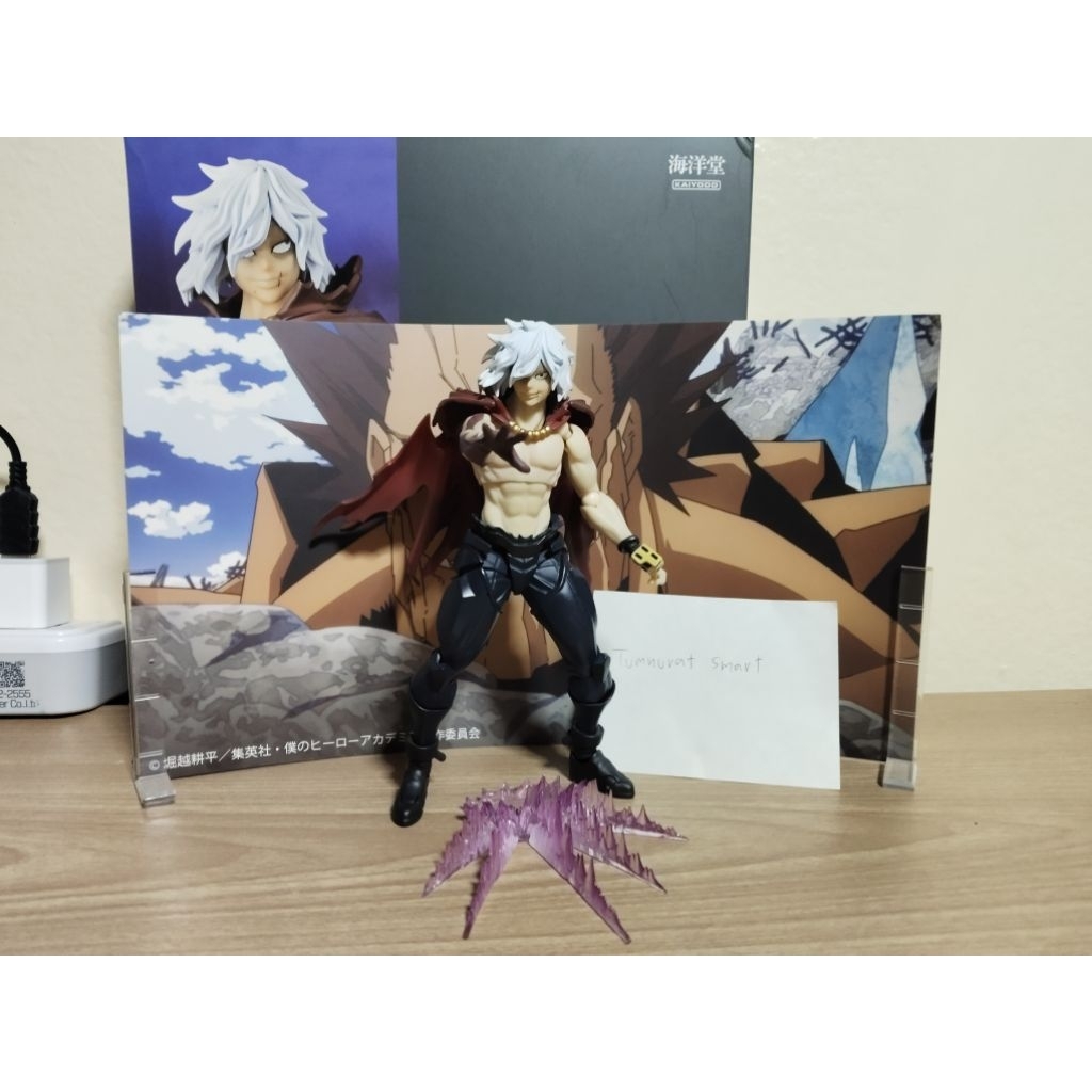 Revoltech Amazing Yamaguchi Shigaraki มี Bonus