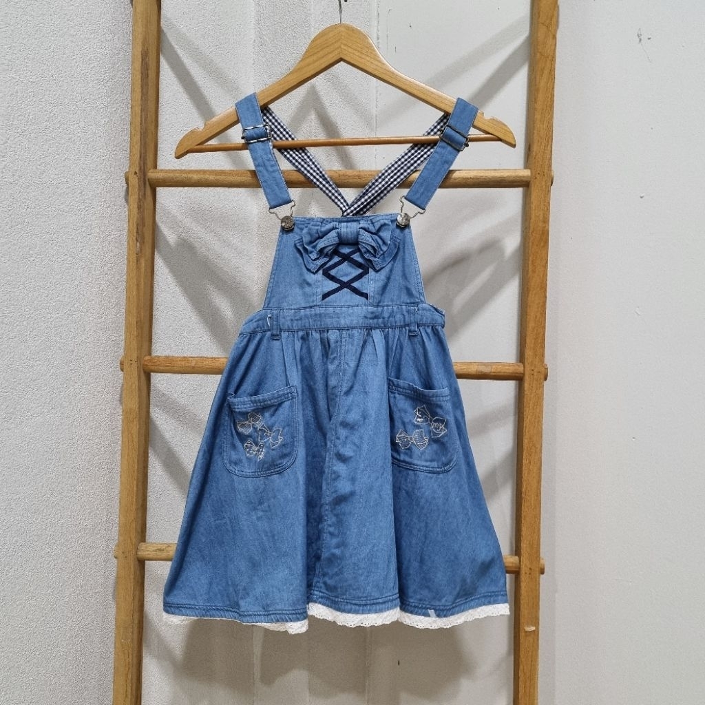 Mezzo piano ชุดเอี๊ยมกระโปรงยีนส์แต่งระบาย