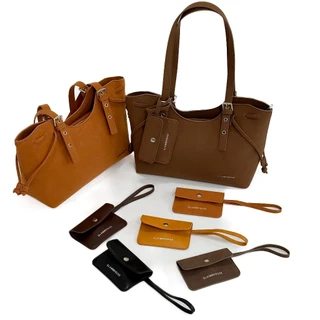 Glammhouse – Lica Bag กระเป๋าทรง Tote แข็งแรงอยู่ทรง สายกระเป๋าสามารถปรับระดับได้ 3 ระดับ