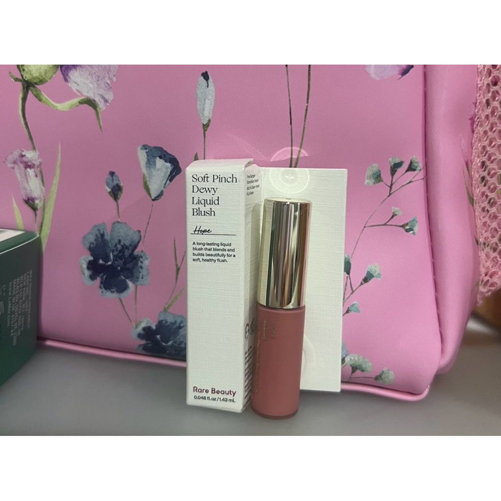 💋 Rare Beauty Liquid Blush สี Hope ขนาด 1.4ml   ♥️♥️น้องเป็น Liquid blush