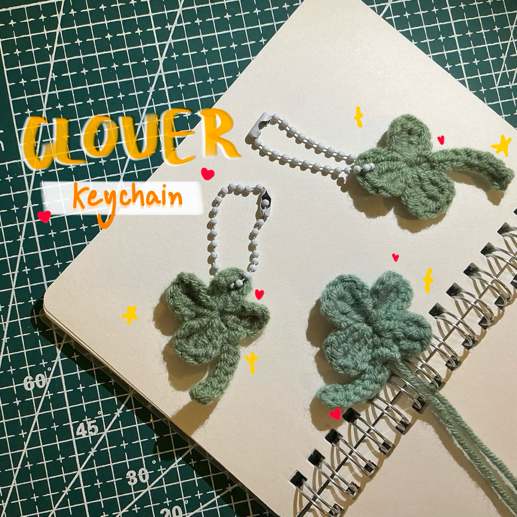 clover keychain | พวงกุญแจใบโคลเวอร์ ( hand made )