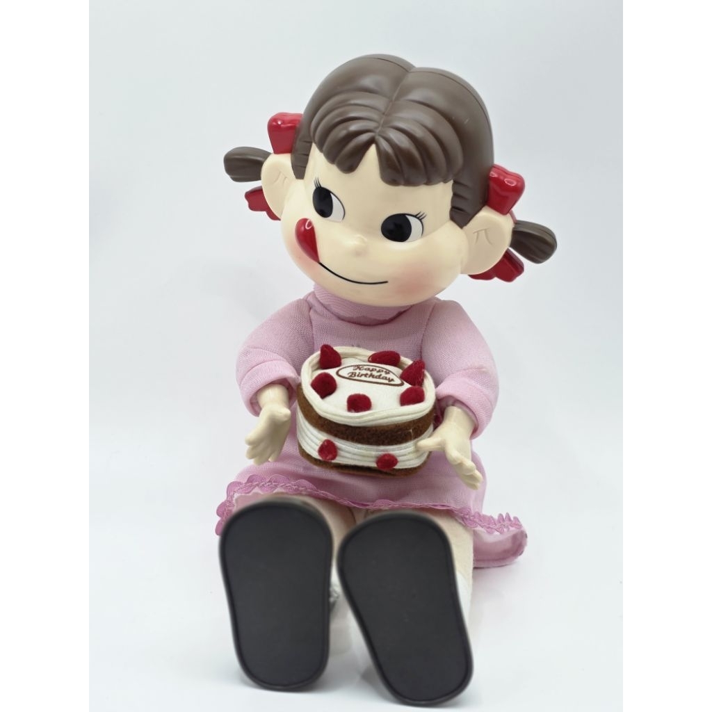 ตุ๊กตาเปโกะจัง Peko รุ่น Birthday Peko Doll