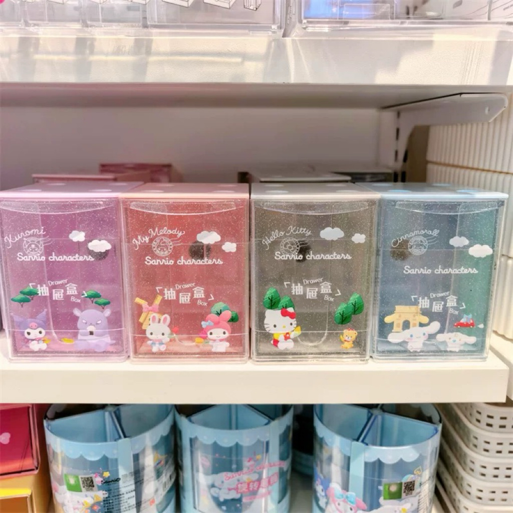 พร้อมส่ง กล่องลิ้นชักใส กลิตเตอร์ ใส่การ์ดด้านหน้าได้ Sanrio x Miniso ลิขสิทธิ์แท้