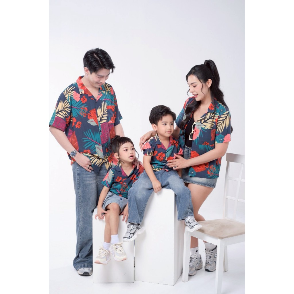 ❤ พร้อมส่งจ้า ❤ เสื้อฮาวายเด็ก เสื้อฮาวายผู้ใหญ่ เสื้อคู่รัก เสื้อครอบครัว ผ้านุ่ม เนื้อละมุน ไม่ร้อน ใส่สบาย เนื้อดีมาก ราคา ถูกที่สุด ดีลบีเคเค แกลเลอรีภาพที่ 4