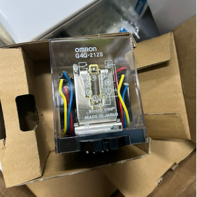 แรทเชทรีเลย์ G4Q G4Q-212S AC220 Ratchet Relay G4Q (G4Q-212S AC220) รีเลย์ คุณภาพสูง ออมรอน  ใหม่