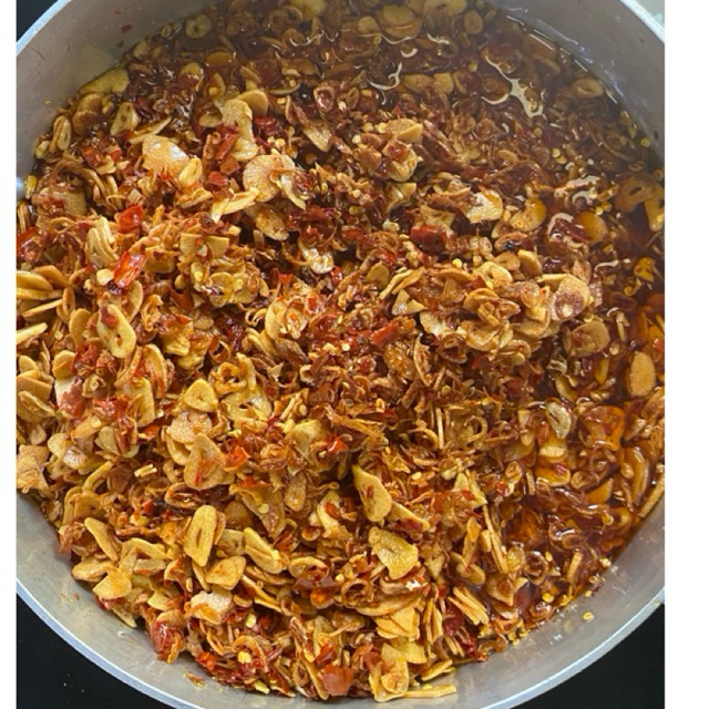 พริกน้ำมันรำข้าว หอมกระเทียมกรอบ