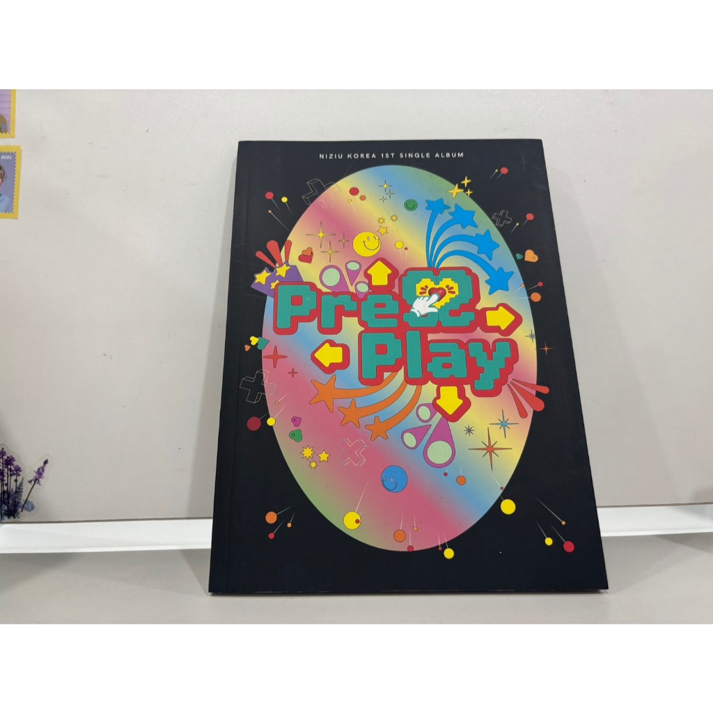 1 CD MUSIC  ซีดีเพลงเกาหลี  NiziU – Press Play    (R2E89)