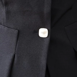 Lawyer Store | [5581720] [5581720-1] (ขายแยกชิ้น) ชุดเซ็ท เสื้อสูทแขนสั้น ชายเสื้อแต่งจีบ กับ กระโปรงยาว เอวสม็อค