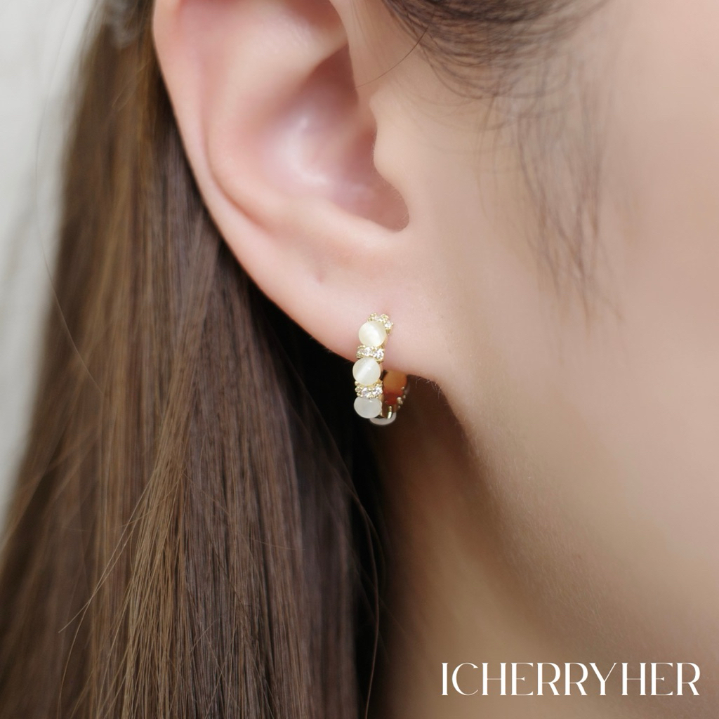 Icherryher - Mini Golden Pebble Earrings (ต่างหู)