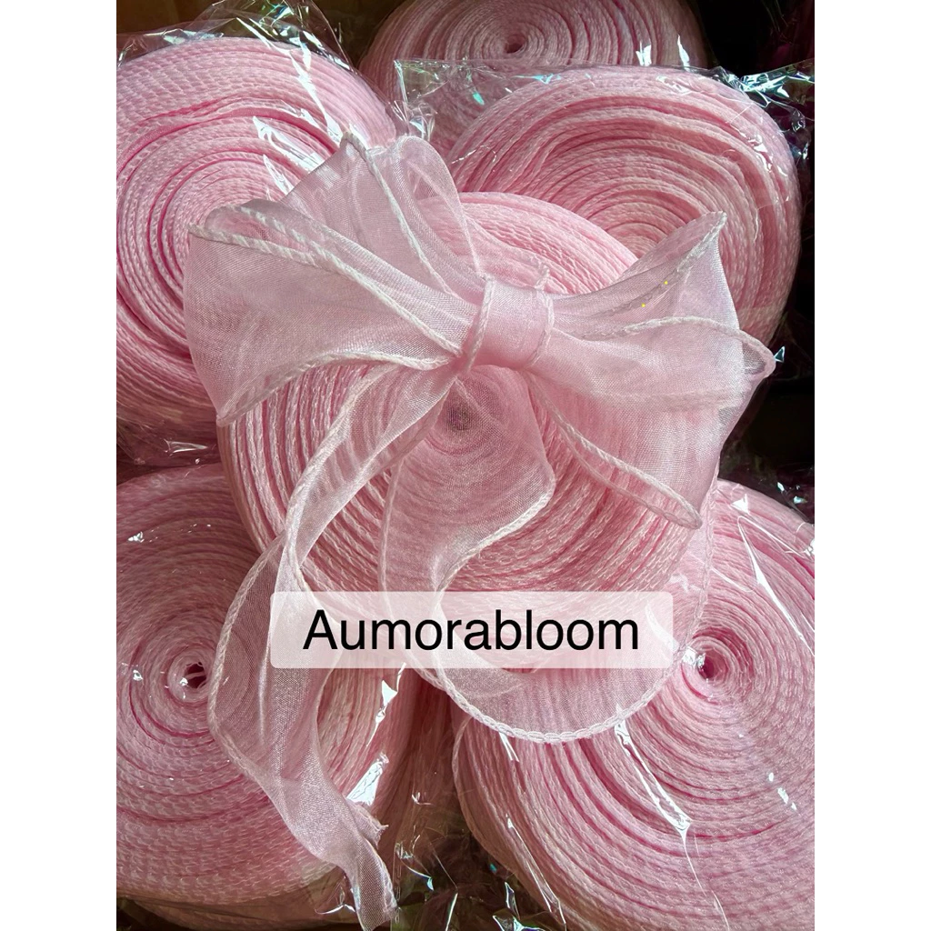 ริบบิ้นหางปลา ขนาด4cm ยาว 40หลาต่อม้วน ริบบิ้นลายสวย สำหรับงานประดิษฐ์ DIY ของชำร่วย ห่อของขวัญ