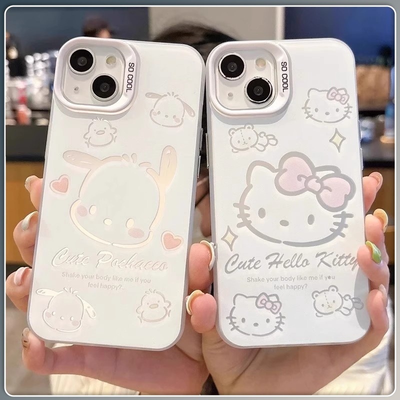 COD-ในไทย💥for เคสไอโฟน 13 12 11 iPhone 16 15 14 17 PRO MAX XR 7 8 15 16PLUS เฮลโลคิตตี้กับโป๊แชโคแอปเปิ้ลโทรศัพท์ จัดส