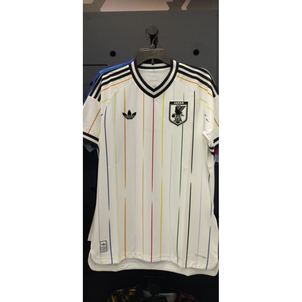 เสื้อฟุตบอล ทีมชาติ ญี่ปุ่น Adidas Japan 26 Away Jersey เกรด player ของแท้ มือ1 ป้ายไทย