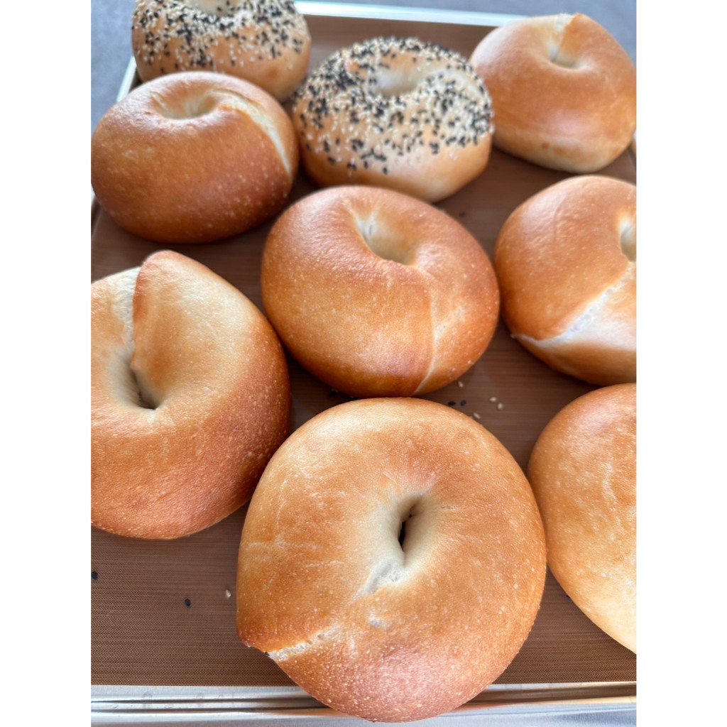 ขนมปัง เบเกิ้ล 4 ชื้นละ 100g. bagel ทำใหม่ทุกวัน