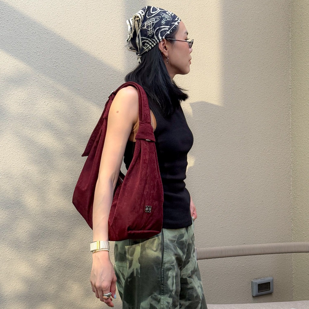 AN-A-ERA (JIRA STUDIO) - Bloom Hobo Bag กระเป๋าสะพายผ้าไนลอนพรีเมี่ยม