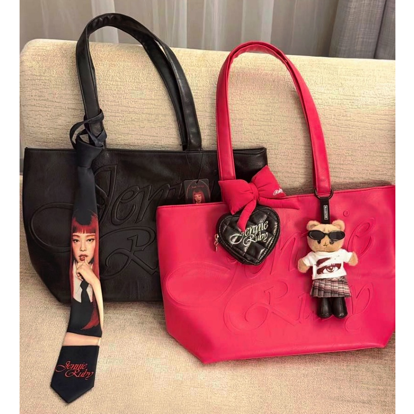 Jennie x Miniso ของแท้ กระเป๋าหนังใบใหญ่