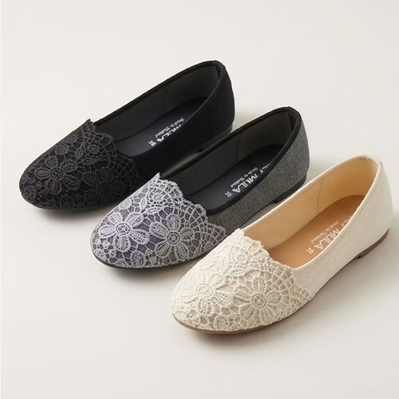 รองเท้าคัทชู ผ้าลูกไม้ Size 36- 45 Bigsizeไซส์เล็ก ใหญ่  สีสวย ใส่นุ่มสบาย น้ำหนักเบา ส้นแบน ไม่บีบรัดเท้าคะ