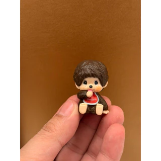พร้อมส่ง‼️ ของแท้100%‼️ร้านนี้ถูกที่สุด‼️พร้อมส่ง Monchhichi โมเดล เอาไปเจาะพวงได้ เอาไปวางโชว์ก็น่ารักกกก