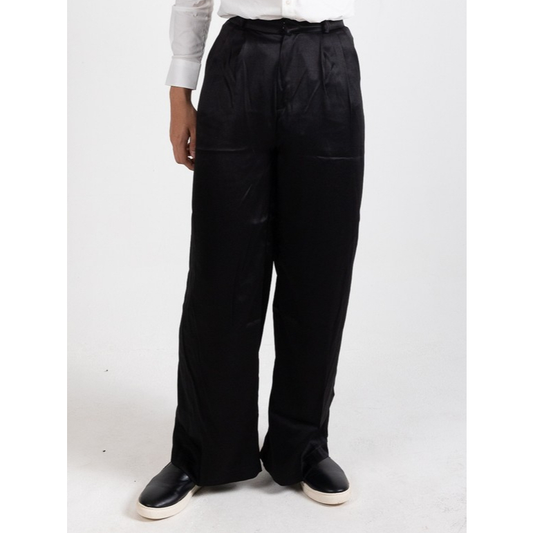 กางเกงขายาว BE Comfort Fit