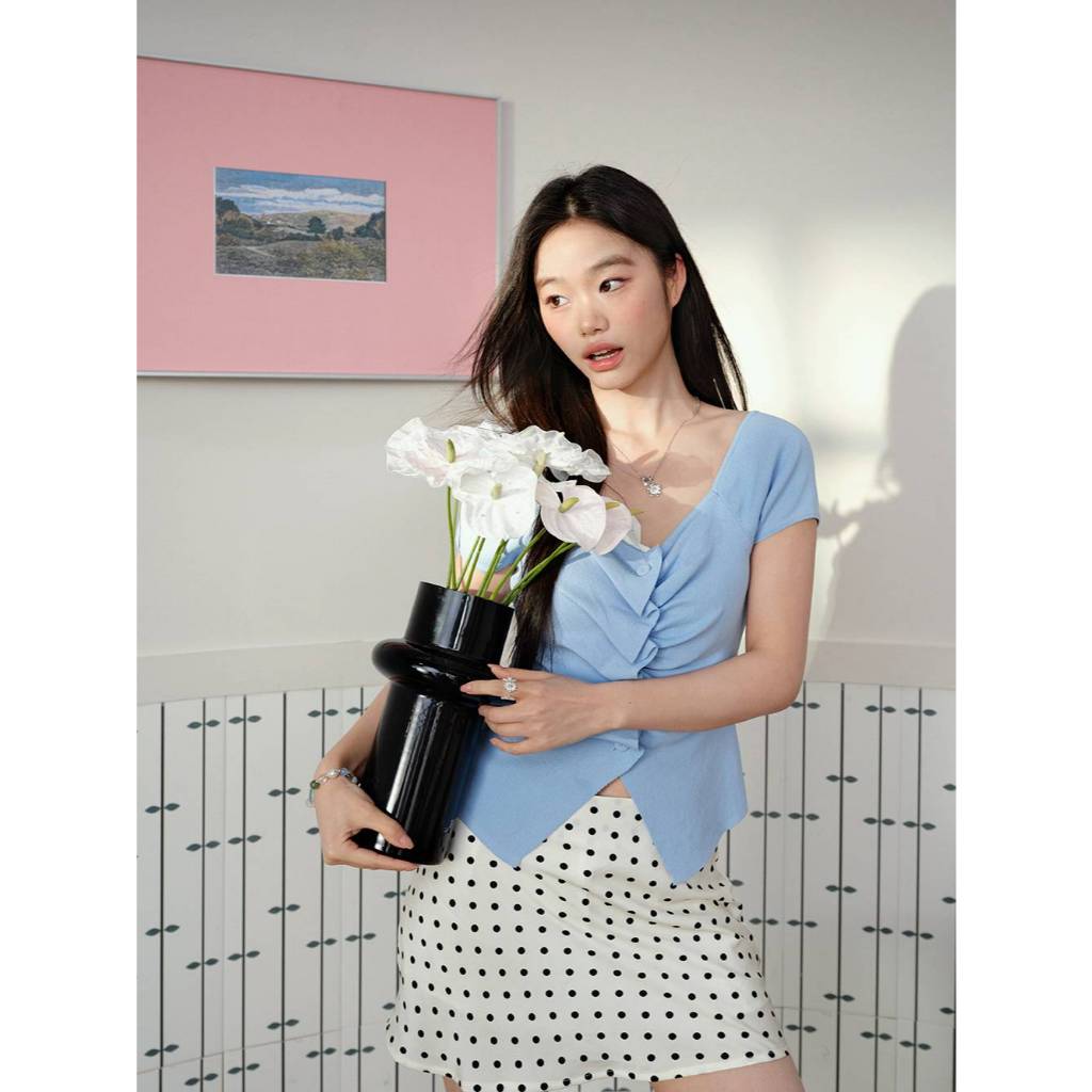 [Preorder] KUOSE : Ruched Front Top