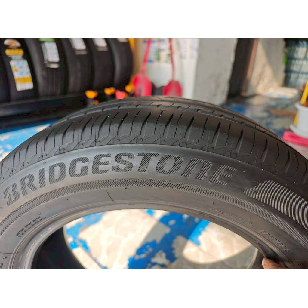 ยางเปอร์เซ็นต์ Bridgestone ขนาด 175 65 R15 ปี20 ราคา 290 บาท