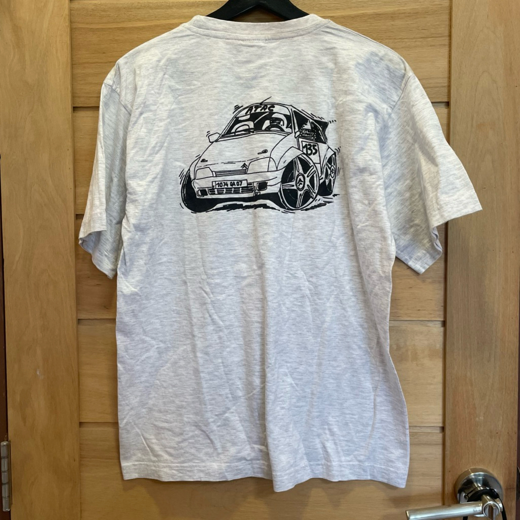 T-shirt เสื้อยืด vintage  Y2k รถ