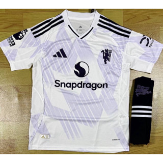 เสื้อฟุตบอล ทีมManu 2026 เสื้อพร้อมกางเกงชุดกีฬาเหลือผ้าดีใส…