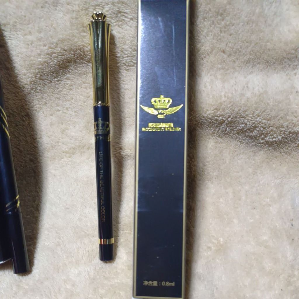 YH  Fascinating eyeliner อายไลเนอร์หัวเพชร เขียนง่าย เส้นคม แห้งไว พร้อมส่ง
