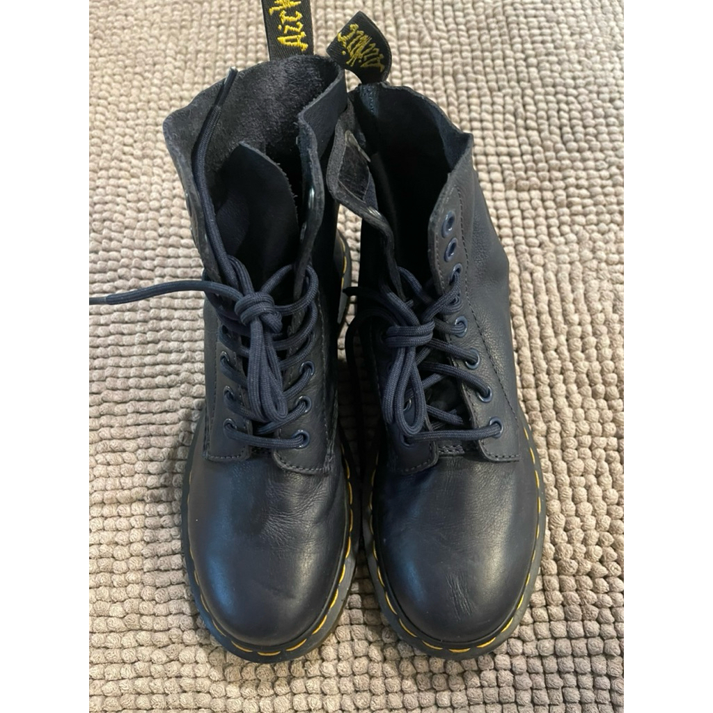 รองเท้าบู๊ท Dr.martens มือสองของแท้