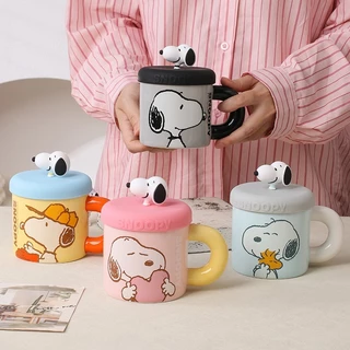 【ของแท้】Snoopy สนูปปี้ แก้วเซรามิก แก้วมัค 360ml มาพร้อมฝาปิดและด้ามจับ ออกแบบน่ารัก เหมาะสำหรับมอบเป็นของขวัญ