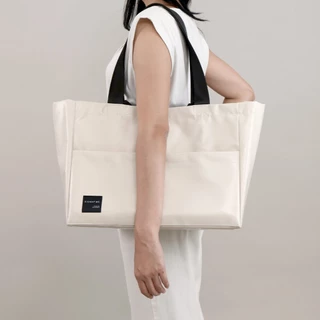 กระเป๋าสะพาย ผ้าใบ กันน้ำ ใส่ของ Laptop Tablet IPad CURVE BAG KIDNAP ME.