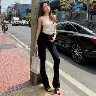 MOTTOM - BLACK LEEJENT JEANS ม้าน้อย กางเกงยีนส์ผู้หญิงทรงเอวสูงขาม้า สีดำ