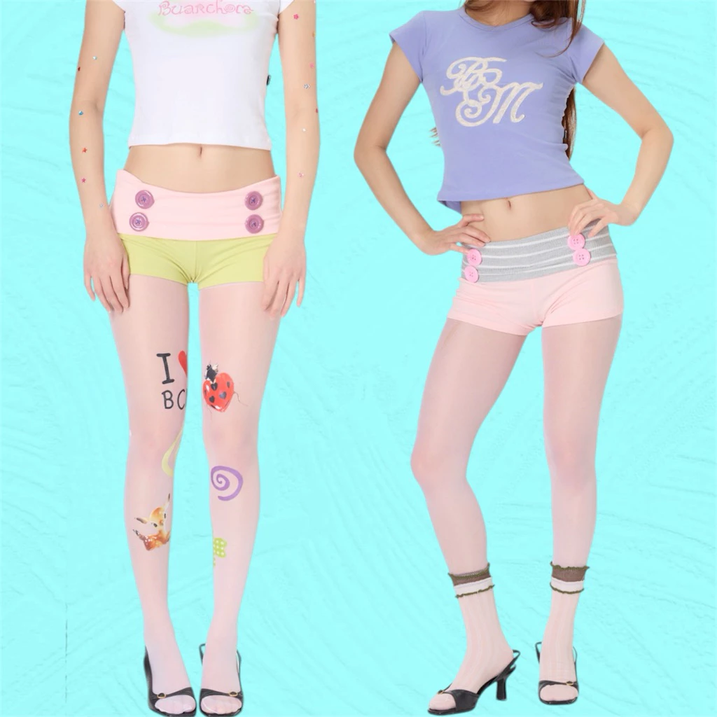 Buarchom Whimsy Shorts กางเกงขาสั้นพับขอบ เอวต่ำ