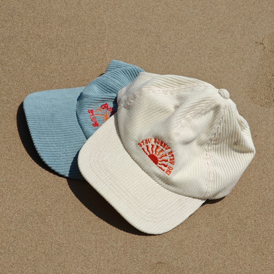 Okiwiki Sun on Cord Cap หมวกผ้าลูกฟูก ทรงคลาสสิก Unisex