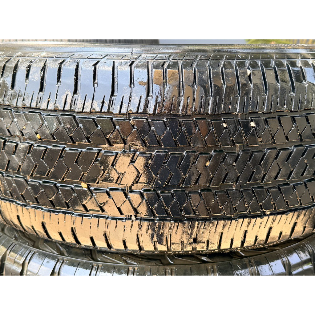 ยางมือสอง 265/60/18 bridgestone HT684 ปี17 ราคาต่อเส้น