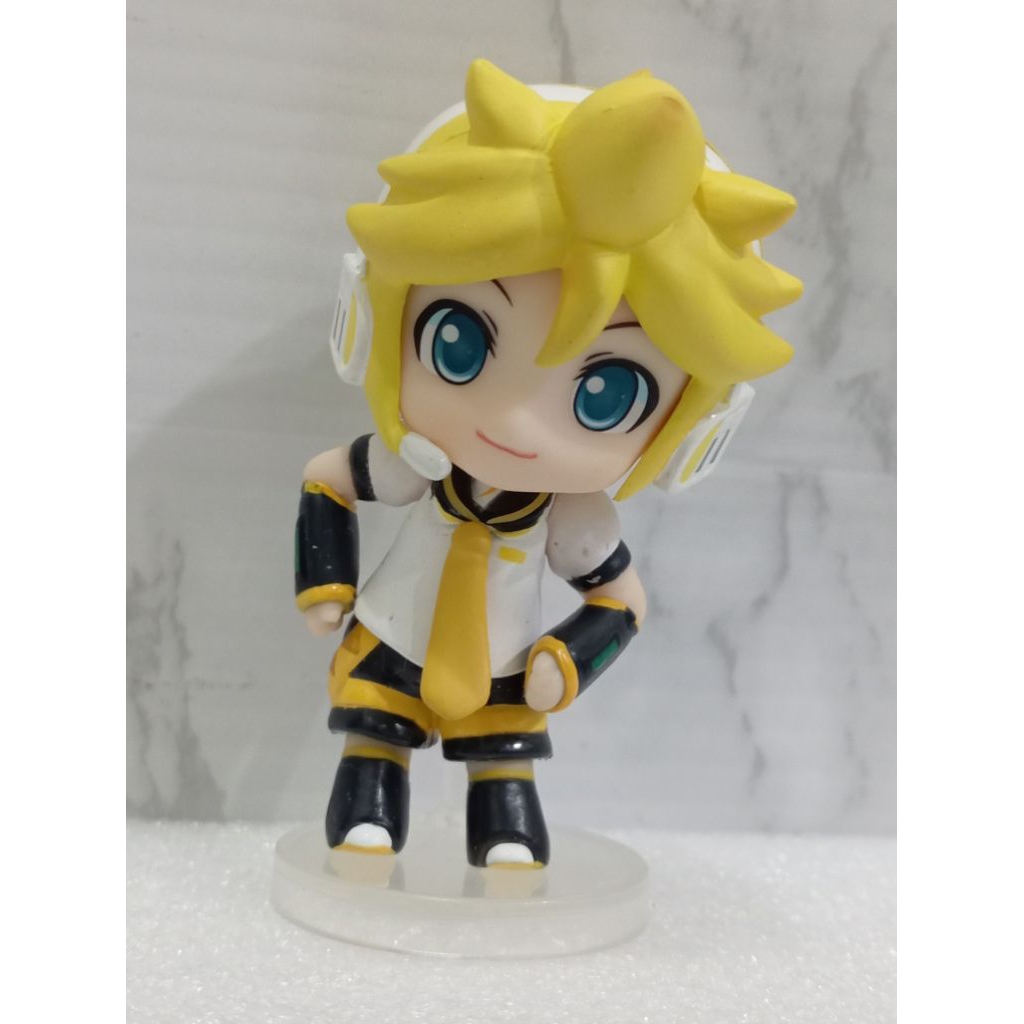 ของแท้ จากญี่ปุ่น Vocaloid Hatsune Miku Len Figure Nendoroid Petit Kagamine Ren Figure Small