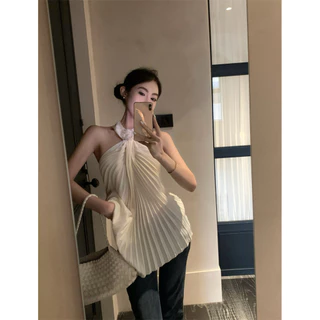 [Sheing office]🌟พร้อมส่ง🌟เสื้อแขนกุดคอคล้องคอสำหรับผู้หญิง เสื้อกั๊กผ้าซาตินอัดพลีทเนื้อหนา
