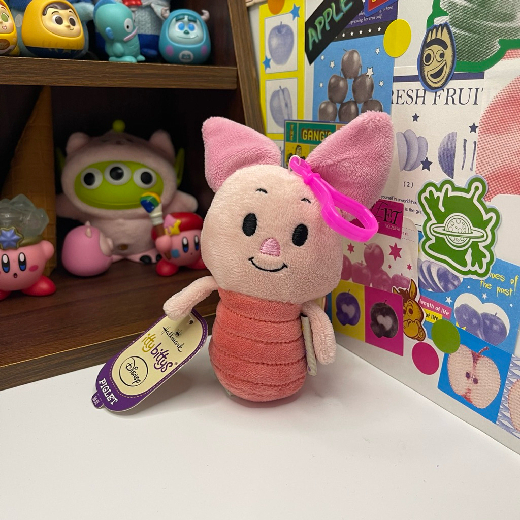 พร้อมส่ง พวงกุญแจ ตุ๊กตา Hallmark Itty Bittys Disney Piglet ป้ายห้อย