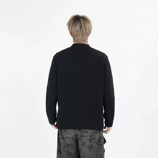 B&R เสื้อยืดแขนยาว long-sleeved T-shirt เสื้อโปโล เฮนรี่ Neckline หลวมและเรียบง่าย ปุ่มปรับ หล่อและแฟชั่น
