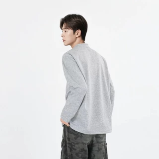 B&R เสื้อยืดแขนยาว long-sleeved T-shirt เสื้อโปโล เฮนรี่ Neckline หลวมและเรียบง่าย ปุ่มปรับ หล่อและแฟชั่น
