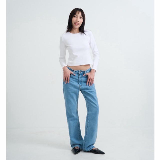 กางเกงยีนส์ RAVVE low-rise flared jeans - Casual Blue