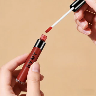 YOTAI ลิปสติก ลิปสติกเนื้อแม มีให้เลือก 6 สี เคลือบริมฝีปาก สีชัด กันน้ำ กันเหงื่อ ติดทนยาวนาน 1063#