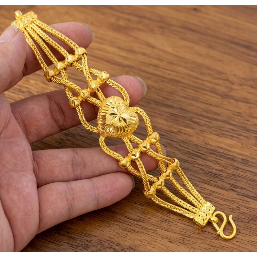 สร้อยข้อมือแพถักสายสี่เสาแต่วหน้าหัวใจ5บทองหุ้มฟรีกล่องตะขอ
