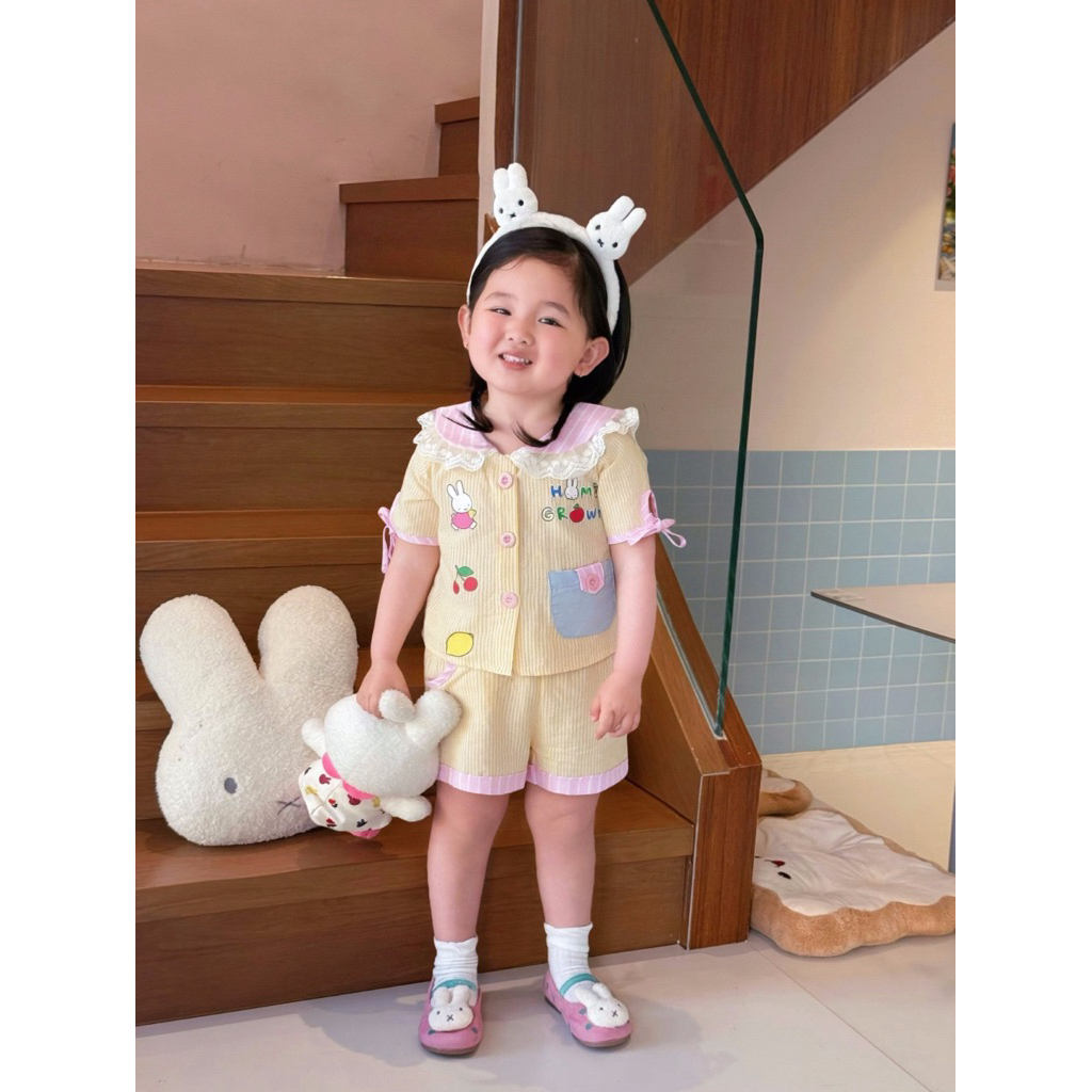 เซต2 ชิ้นมิฟฟี่น่ารัก เสื้อคอปก กางเกงขาสั้น งานออริ