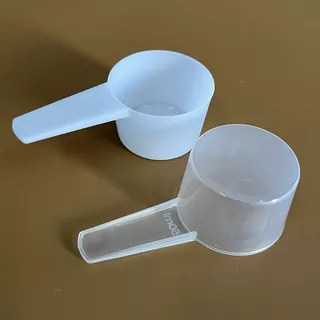 ช้อนตวงพลาสติก สีใส/ขาว ก้นแบน 50mL - Clear/white flat-bottomed Plastic measuring spoon