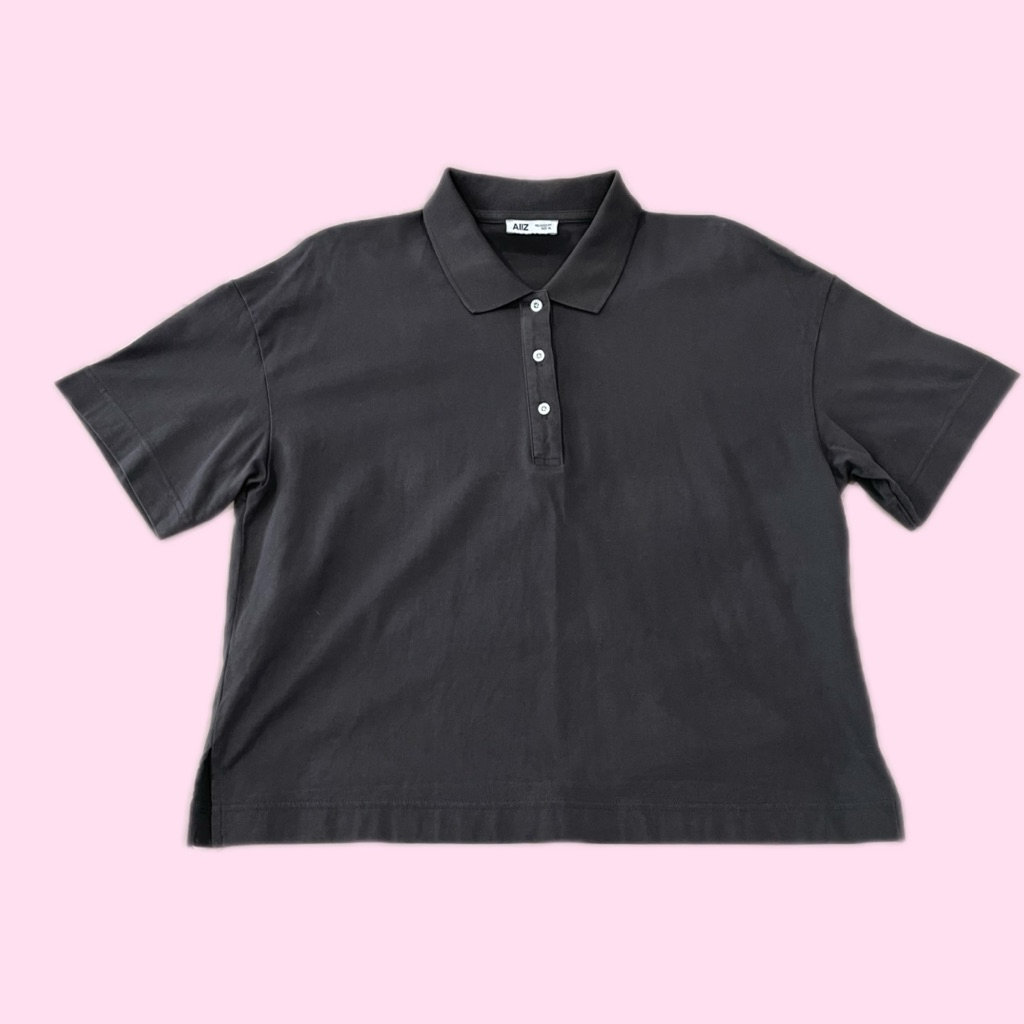 เสื้อครอปโปโล AIIZ size XL สีเทาเข้ม (used like new)